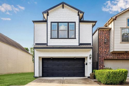 831 W 26th St, Houston, TX, 77008-1743 | Card Image