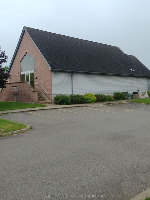 67 Meg Dr, London, ON, N6E2V2 | Card Image