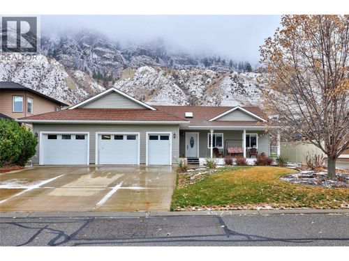3573 Navatanee Dr, Kamloops, BC, V2H1S1 | Card Image