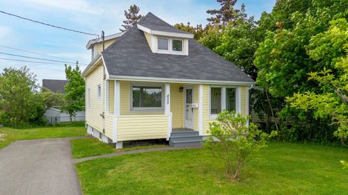 455 York St, Glace Bay, NS, B1A2N4 | Card Image