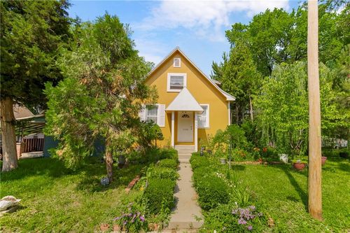 1870 N 27th St, Kansas City, KS, 66104-4840 | Card Image