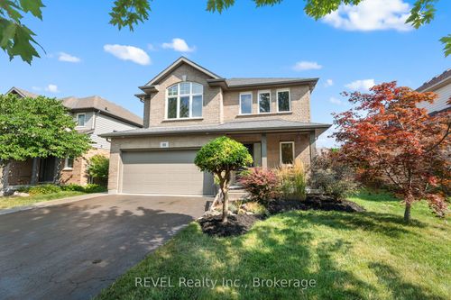 99 Loretta Dr, Niagara on the Lake, ON, L0S1T0 | Card Image