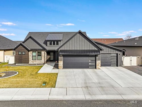 2054 Red Rock, Twin Falls, ID, 83301-7772 | Card Image