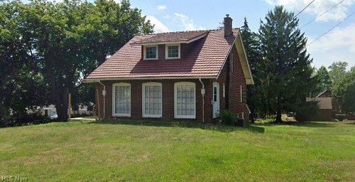 545 Pittsburg Ave Nw, North Canton, OH, 44720-1806 | Card Image