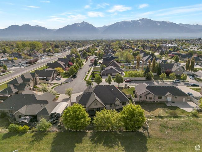 Aerial view featuring a mountain view and a residential view | Image 39