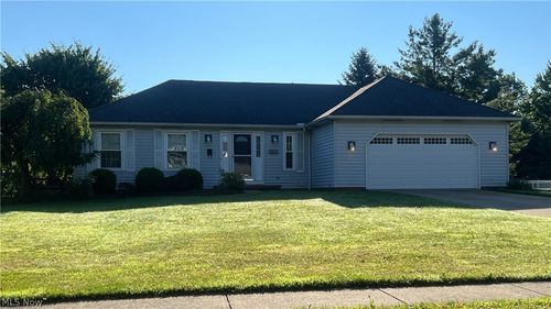 13841 Stoney Creek Dr, North Royalton, OH, 44133-4164 | Card Image