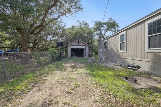 213 S Fuqua St, House other with 2 bedrooms, 2 bathrooms and null parking in Rockport TX | Image 17
