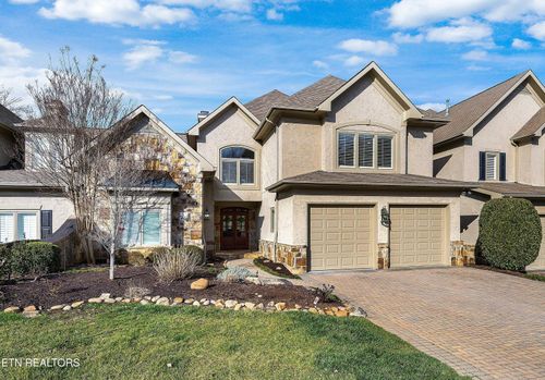 1045 Water Place Way, Knoxville, TN, 37922-5268 | Card Image