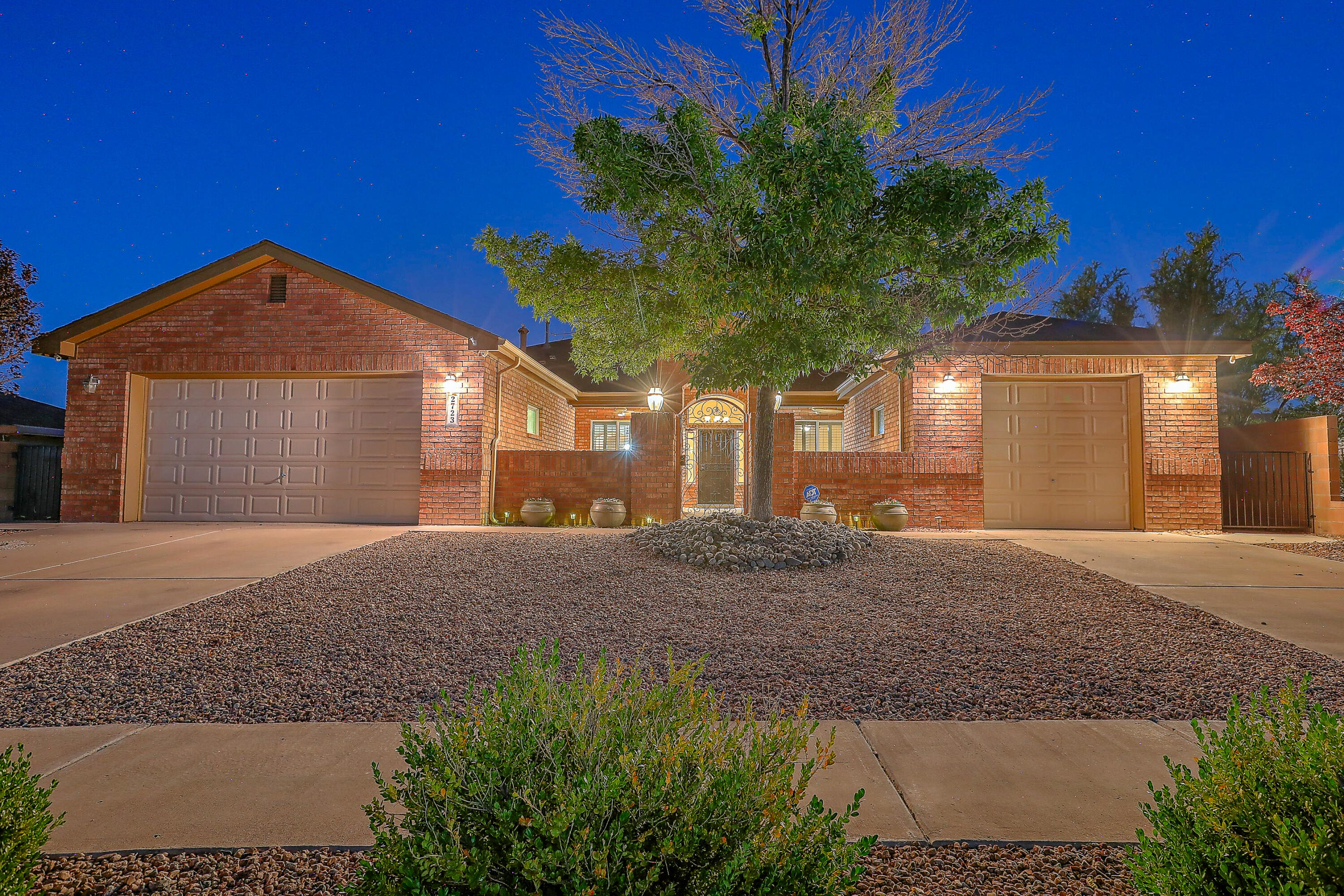 Camino Cordoba , Rio Rancho, NM 87124