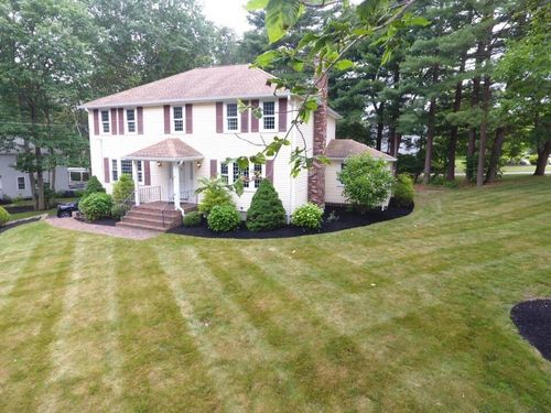 74 Checkerberry Rd, Abington, MA, 02351-1250 | Card Image