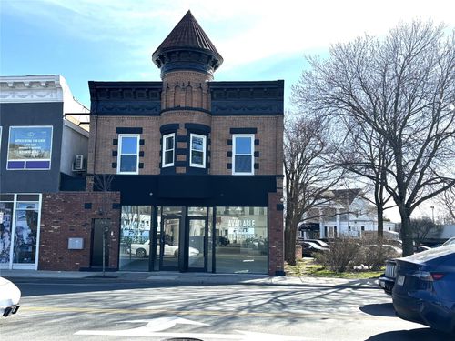 200 Merrick Rd, Rockville Centre, NY, 11570-5748 | Card Image