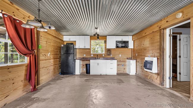 17223 County Road 3660, House other with 1 bedrooms, 1 bathrooms and null parking in Stonewall OK | Image 7