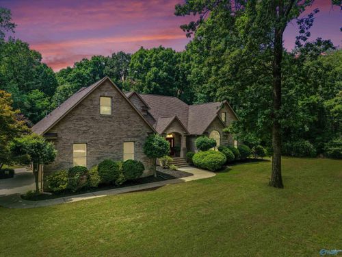 15615 Mcculley Mill Rd, Athens, AL, 35613-7404 | Card Image