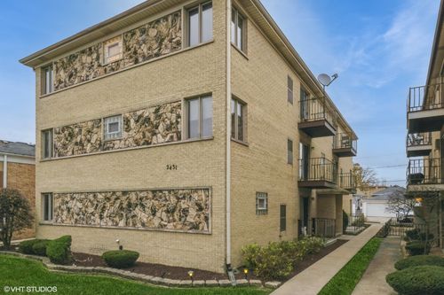 2w-2431 N 77th Avenue, Elmwood Park, IL, 60707 | Card Image