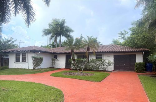 330 188th St, Sunny Isles Beach, FL, 33160-2411 | Card Image