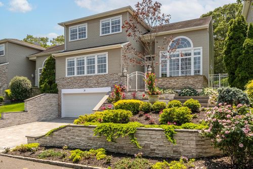 14 Hamlet Dr, Hauppauge, NY, 11788-3339 | Card Image