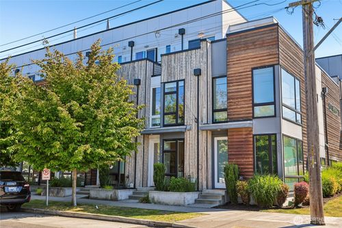 4354 6th Ave Nw, Seattle, WA, 98107-4417 | Card Image