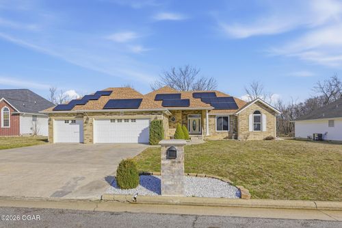 2013 E Whitney Way Ave, Joplin, MO, 64801-9084 | Card Image