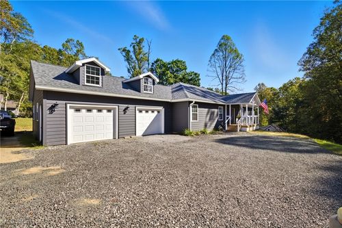 119 Stonegate Dr, Washington, WV, 26181-6403 | Card Image