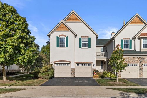 410 Bay Tree Cir, Vernon Hills, IL, 60061-1235 | Card Image
