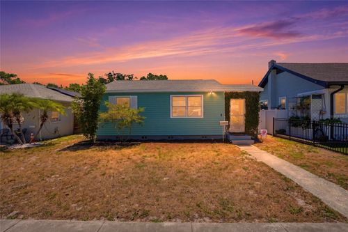 1220 35th Avenue N, ST PETERSBURG, FL, 33704 | Card Image