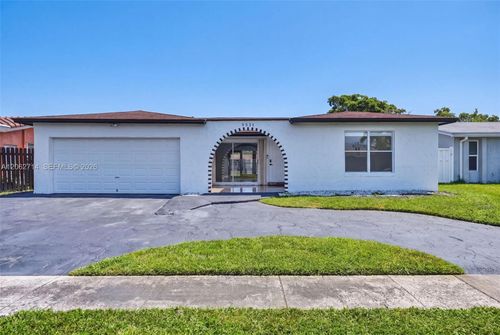 9531 Nw 20th Pl, Sunrise, FL, 33322-3610 | Card Image