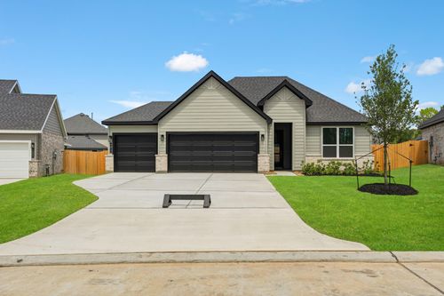 4613 Vernal Loop, Conroe, TX, 77303-4489 | Card Image