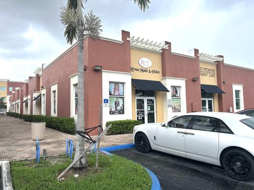 3416 W 84th St, Hialeah, FL, 33018-4933 | Card Image