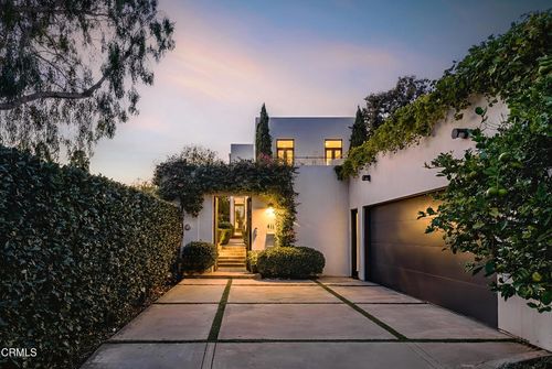 411 E Carrillo Street, SANTA BARBARA, CA, 93101 | Card Image