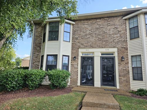 411 Thomas Jefferson Cir, Madison, TN, 37115-2105 | Card Image
