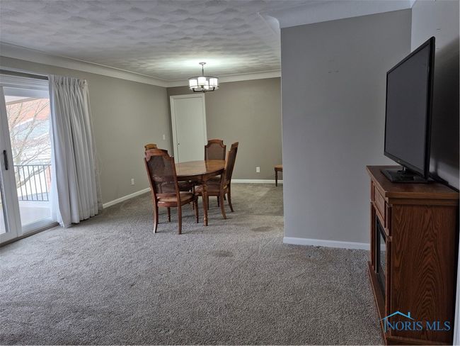 APT-202 - 435 Park Ave, Condo with 2 bedrooms, 1 bathrooms and 1 parking in Fostoria OH | Image 6