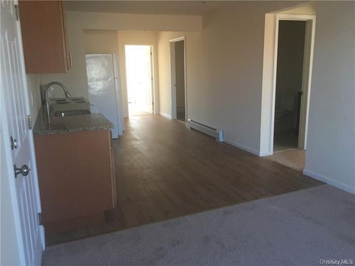 2-15 N Liberty Dr, Stony Point, NY, 10980-1528 | Card Image