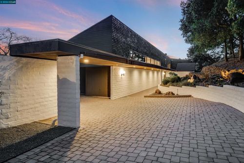 523 Miner Rd, Orinda, CA, 94563-1428 | Card Image