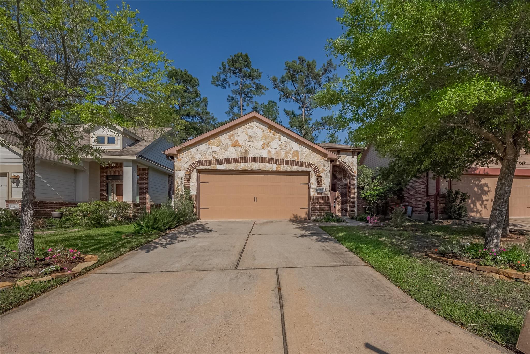 Residential Lease in Spring 3
