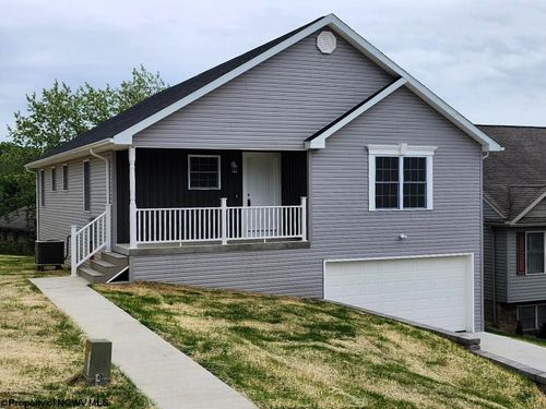 42 Harvest Way, Bridgeport, WV, 26330 | Card Image