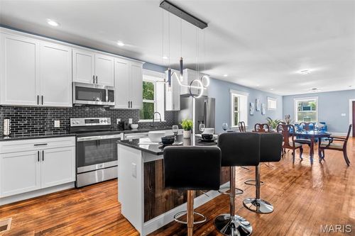 4224 California Ave, Saint Louis, MO, 63111-1101 | Card Image