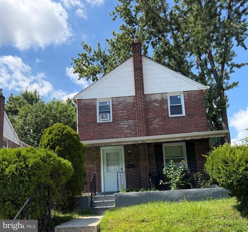 1123 Chester Pike, CRUM LYNNE, PA, 19022-1124 | Card Image