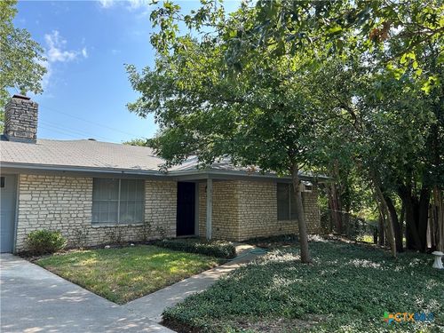 516 Ausie Cir, Belton, TX, 76513-1628 | Card Image