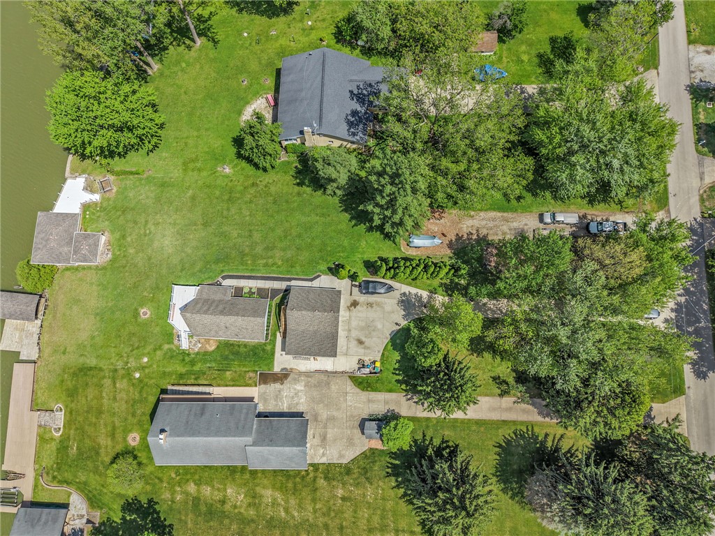Residential in Jamestown Vlg 5