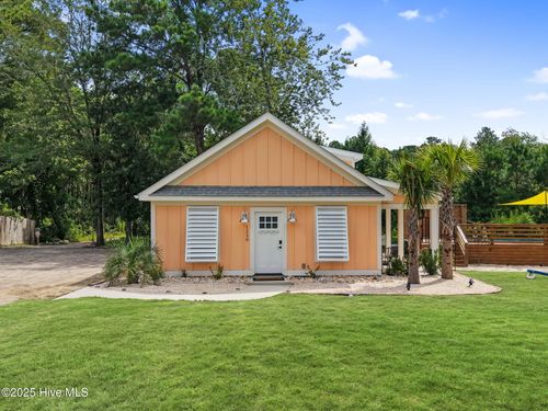 1240 Ocean Oaks Dr Sw, Shallotte, NC, 28469-6191 | Card Image