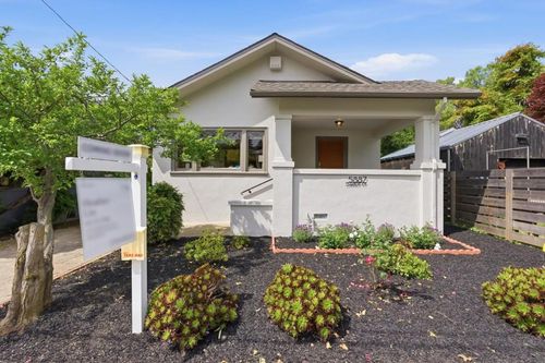 5887 Chabot Ct, Oakland, CA, 94618-1643 | Card Image