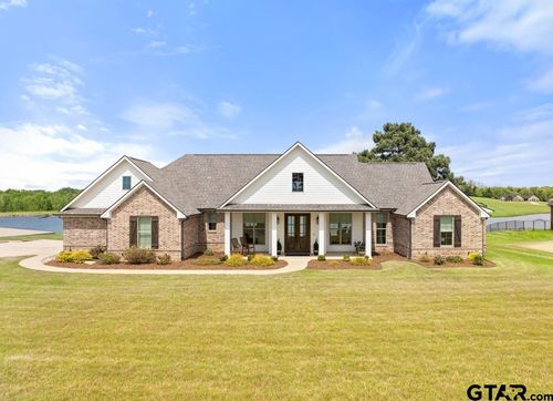 23630 Champion Dr, Lindale, TX, 75771-5577 | Card Image