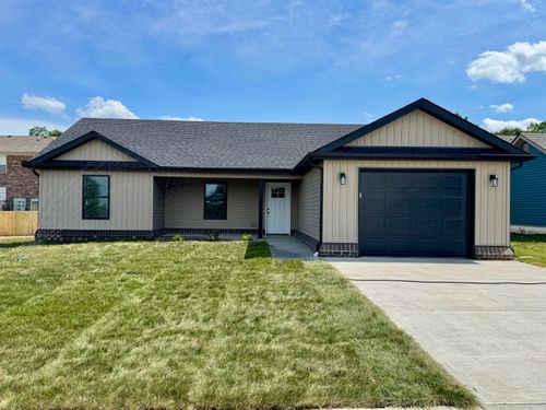 116 Bow Bridge Dr, Berea, KY, 40403-6599 | Card Image