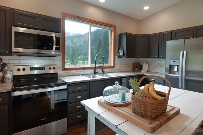 Kitchen | Image 22