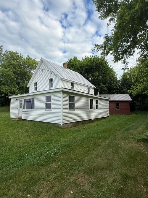 49 Old Waterville Rd, Oakland, ME, 04963-5303 | Card Image