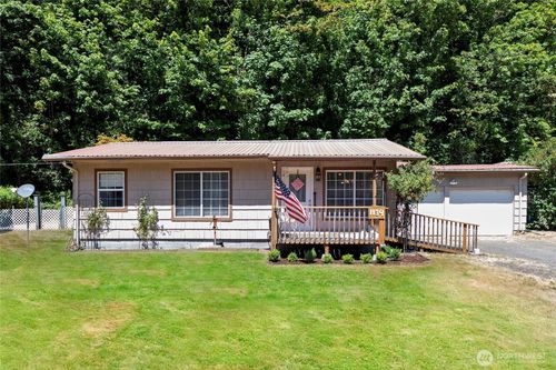 1134 Kalama River Rd, Kalama, WA, 98625-9616 | Card Image