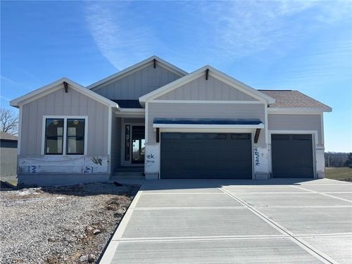 14535 S Dawson St, Olathe, KS, 66061-7689 | Card Image