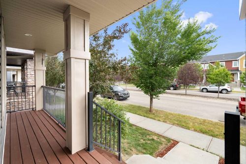 2449 Ravenswood View Se, House with 4 bedrooms, 4 bathrooms and 2 parking in Airdrie AB | Card Image