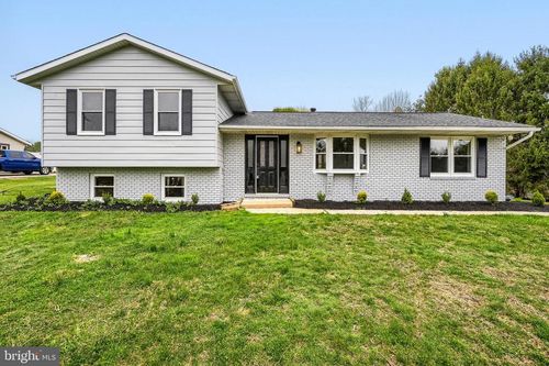 4212 Valley Vista Ct, Manchester, MD, 21102-1534 | Card Image