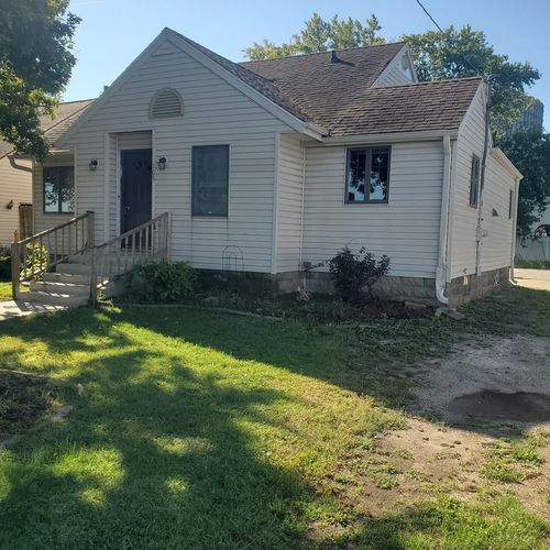 105 Seiler St, Martinton, IL, 60951 | Card Image